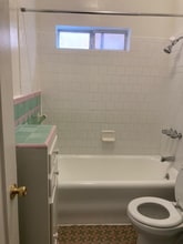 111 S Manhattan Pl in Los Angeles, CA - Building Photo - Building Photo