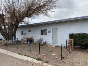 910 Arizona St in Huachuca City, AZ - Building Photo - Building Photo