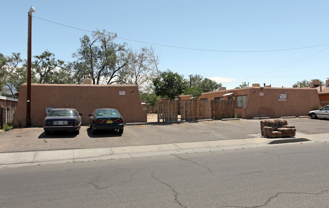 336-340 Pennsylvania Ave NE in Albuquerque, NM - Building Photo