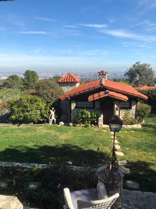 6441 Via Colinita, Unit Stone house in Rancho Palos Verdes, CA - Building Photo - Building Photo