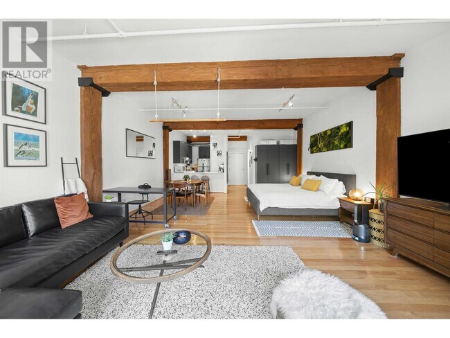 518-518 Beatty St in Vancouver, BC - Building Photo - Building Photo