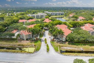 Verano At Delray in Delray Beach, FL - Building Photo - Building Photo