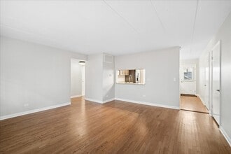 319 Vine Ave in Park Ridge, IL - Building Photo - Building Photo