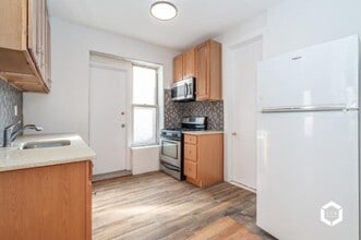 357 Dahill Rd in Brooklyn, NY - Building Photo - Building Photo