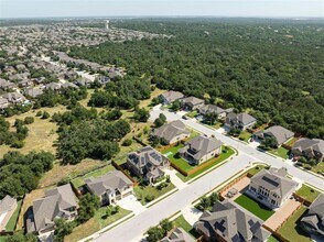 4425 Cherry Bark Dr in Leander, TX - Building Photo - Building Photo