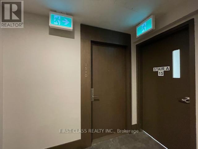 39 Roehampton Ave in Toronto, ON - Building Photo - Building Photo