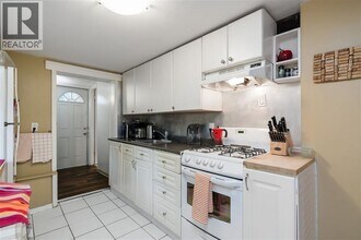 1000 E 11th Ave in Vancouver, BC - Building Photo - Building Photo