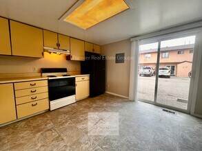 1751 Shenandoah Dr in Colorado Springs, CO - Building Photo - Building Photo