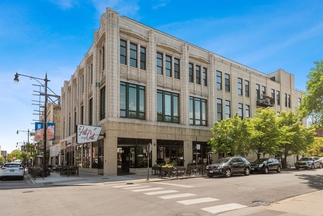 1215 W Gunnison St in Chicago, IL - Building Photo