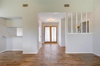 2950 Jenny Dr in Sugar Land, TX - Building Photo - Building Photo