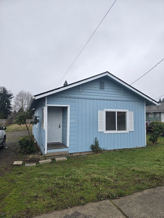 2820 19th Ave in Forest Grove, OR - Building Photo