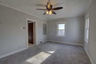 1928 2nd St in Moline, IL - Building Photo - Building Photo