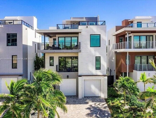 property at 332 Balboa St
