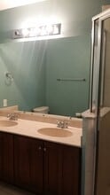 8536 Trail Wind Dr in Tampa, FL - Building Photo - Building Photo