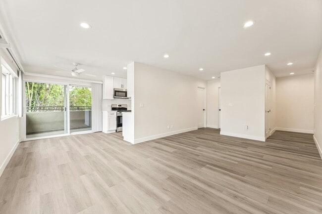 property at 5409 Radford Ave