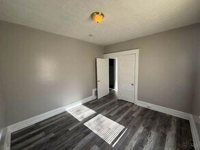 3671 Vine St in Cincinnati, OH - Building Photo - Building Photo