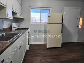 1440 Virginia Ave in Akron, OH - Building Photo - Building Photo