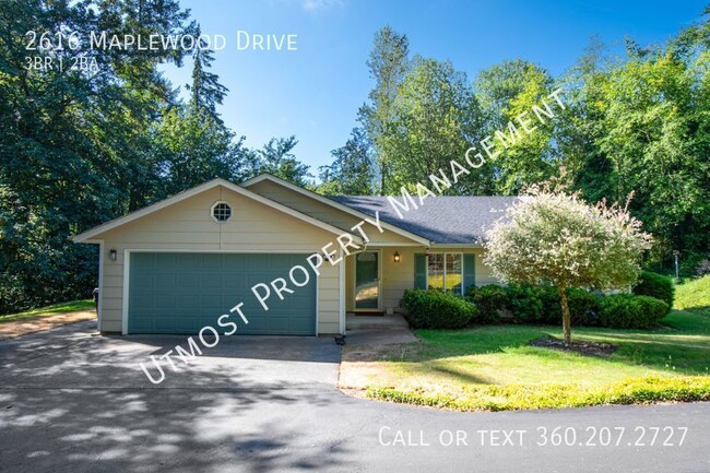 property at 2616 Maplewood Dr