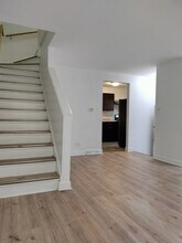 7910 S Muskegon Ave in Chicago, IL - Building Photo - Building Photo