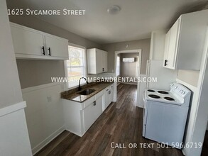 1625 Sycamore St in North Little Rock, AR - Building Photo - Building Photo