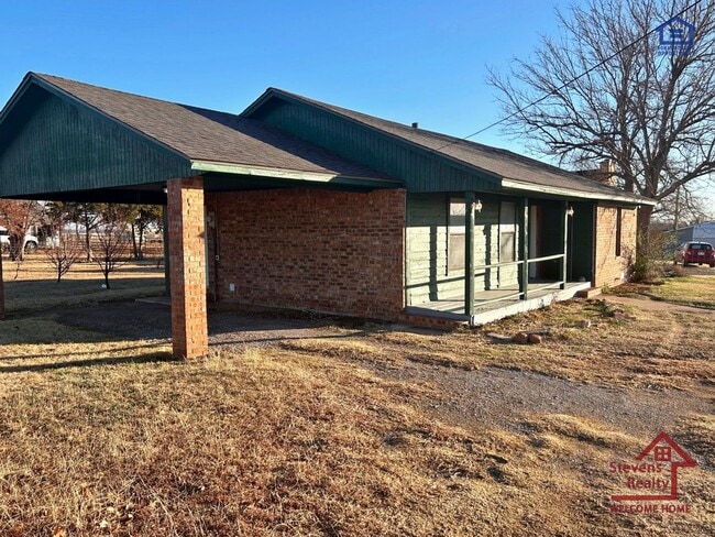 601 Missouri St in Geronimo, OK - Foto de edificio - Building Photo