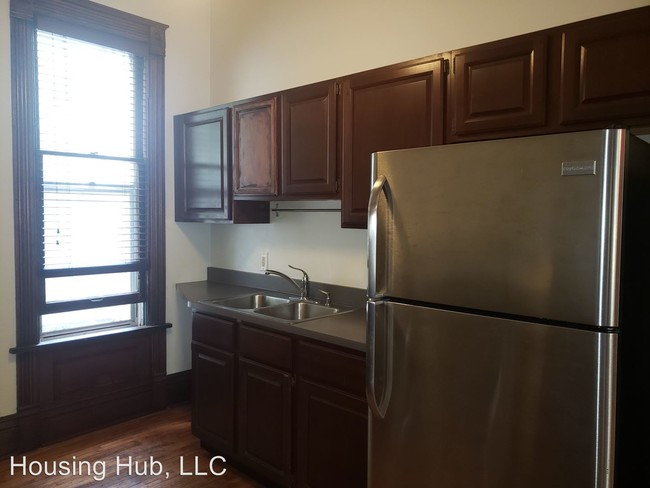 3516 Aldrich Ave S in Minneapolis, MN - Foto de edificio - Building Photo