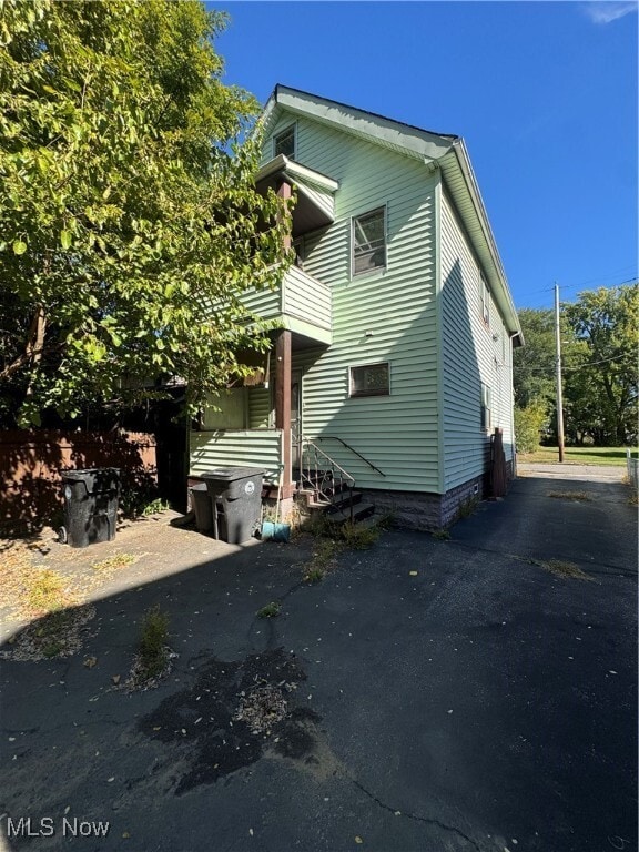 property at 3660 E 76th St