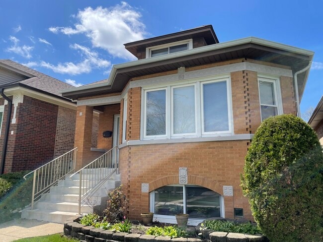 property at 7659 W Sunset Dr