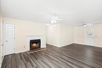 2005 Bradyville Pike in Murfreesboro, TN - Building Photo - Building Photo