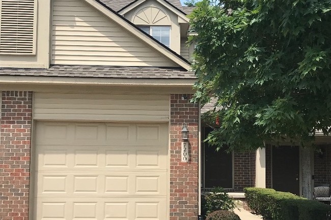 property at 7200 Lavender Ln