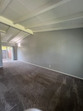 1102 W Broadway in Anaheim, CA - Building Photo - Building Photo