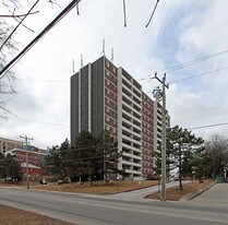 Birch Towers in Toronto, ON - Building Photo
