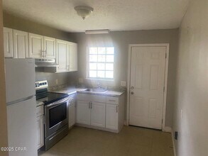 1925 W 27th St in Panama City, FL - Building Photo - Building Photo