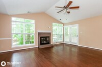 10607 Spruce Mountain Rd in Charlotte, NC - Foto de edificio - Building Photo