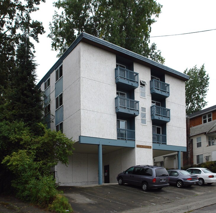 Wembley Park in Seattle, WA - Foto de edificio