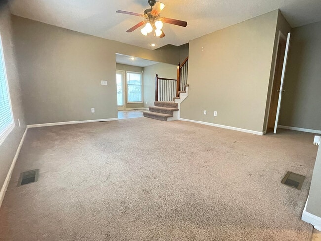 4419 N 106th St in Kansas City, KS - Foto de edificio - Building Photo