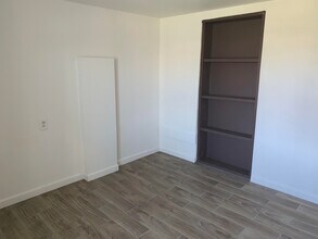 Urban Living with Local Flair at 502 West Highland Avenue, Phoenix, AZ 85013 in Phoenix, AZ - Building Photo - Interior Photo