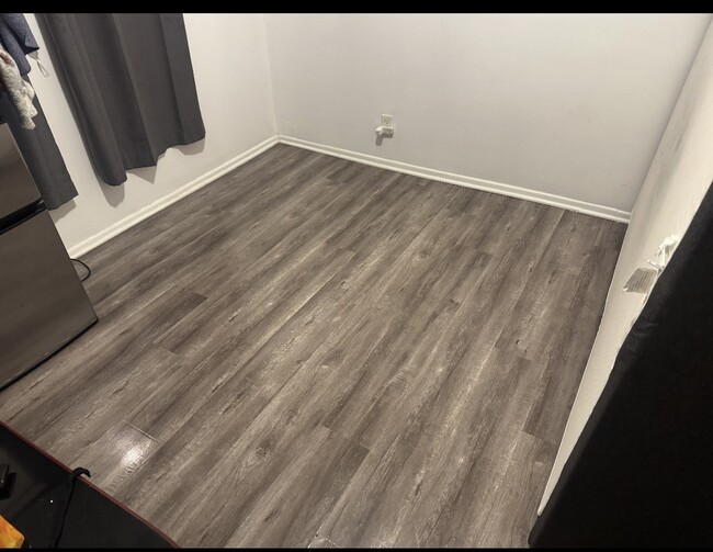 property at 15306 El Camino Ave