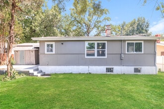 2325 Vorhof Dr in St. Louis, MO - Building Photo - Building Photo