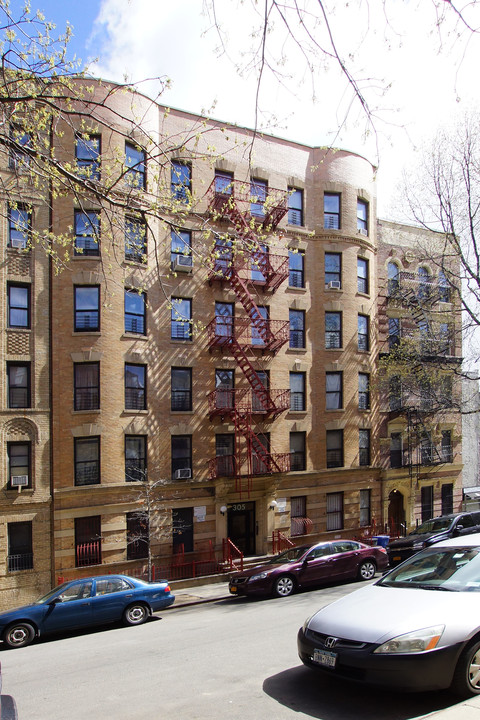 305-307 W 149th St in New York, NY - Building Photo