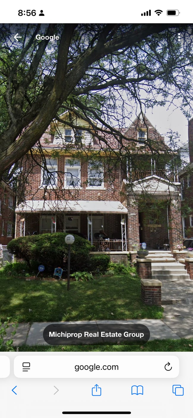 property at 2916 Webb St