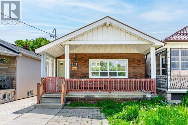 447 Hopewell Ave in Toronto, ON - Building Photo - Building Photo