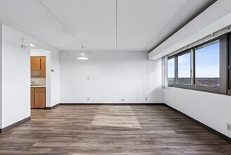 Chateau Student Housing Cooperative in Minneapolis, MN - Building Photo - Building Photo