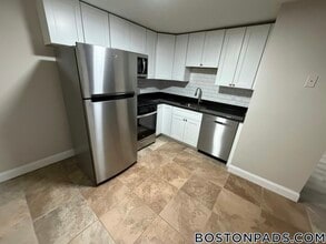 169 Aiken Ave in Lowell, MA - Building Photo - Building Photo