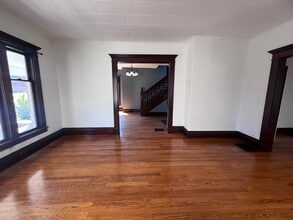 425 Fuller Ave SE in Grand Rapids, MI - Building Photo - Building Photo