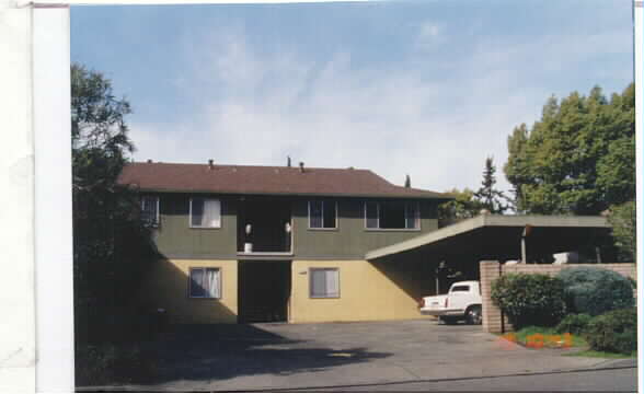 2355 Heidi Pl in Santa Rosa, CA - Building Photo - Building Photo