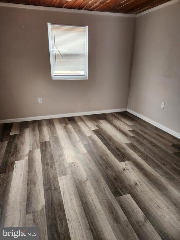 property at 9349 Valley Rd