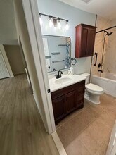 49 Joyner Ct in Trenton, NJ - Building Photo - Building Photo