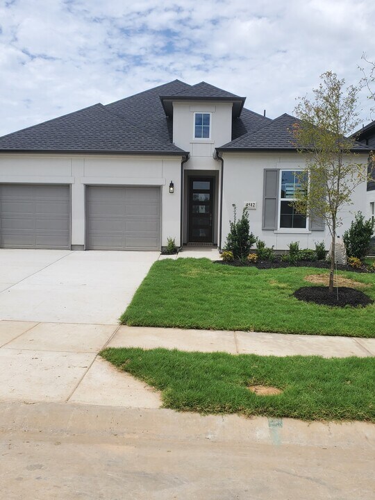 4512 Hammerstein Blvd in Denton, TX - Building Photo