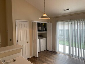 5319 Sun Coast Dr in Wilmington, NC - Building Photo - Building Photo